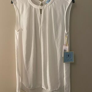 CeCe Women's Ivory Sleeveless Top